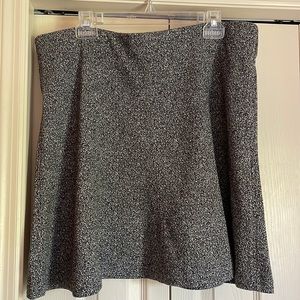 Loft stretch skirt XL new never worn